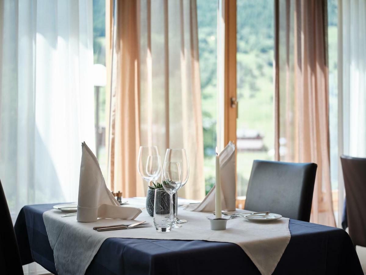 Hotel Hubertus Obergesteln Luaran gambar
